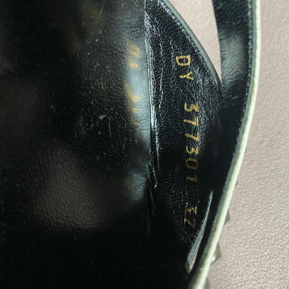 Saint Laurent studded Mary Jane pumps - Picture 7 of 8